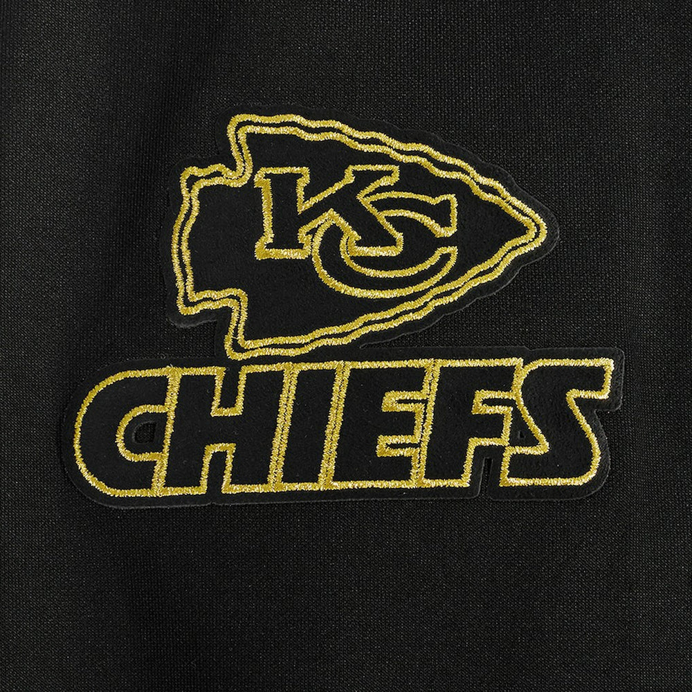 Kansas City Chiefs Pro Standard Classic Chenille Pullover Hoodie - Black on sale