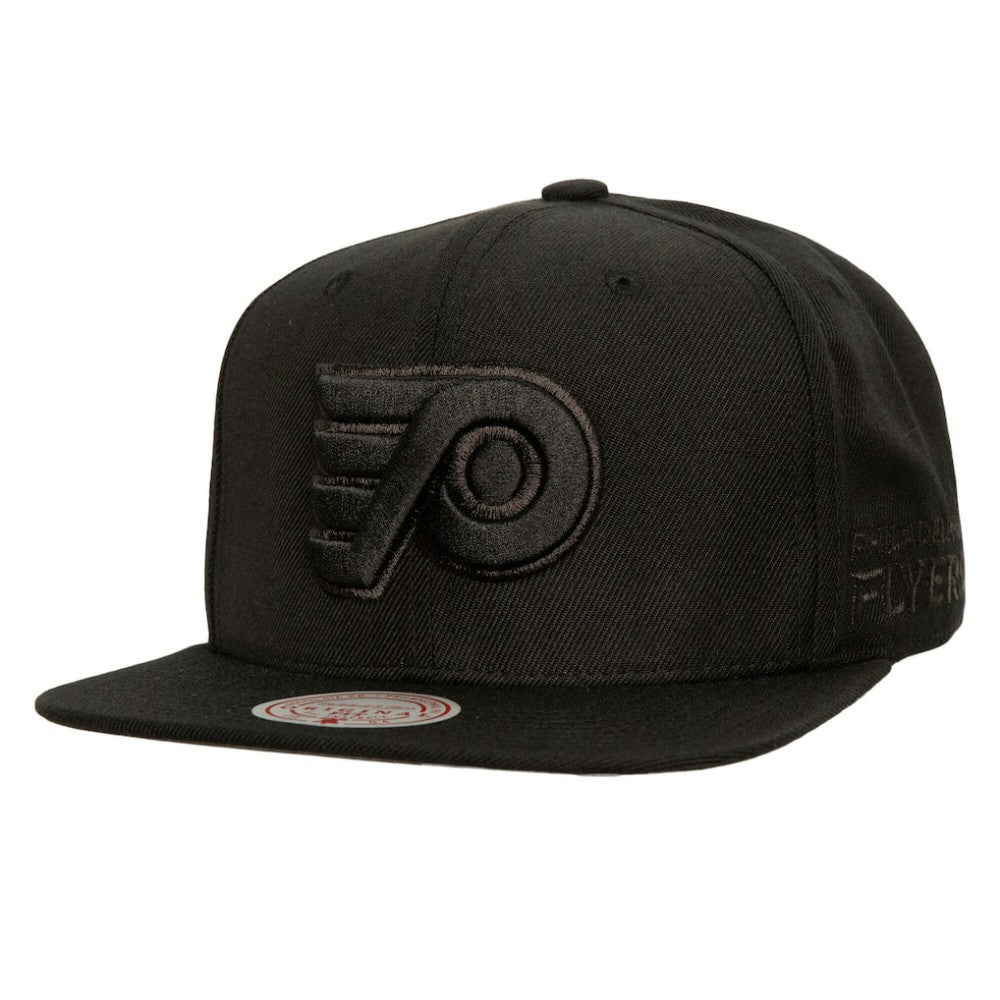Philadelphia Flyers Mitchell & Ness Soul Strike Pearl Tonal Snapback Hat - Black Hats