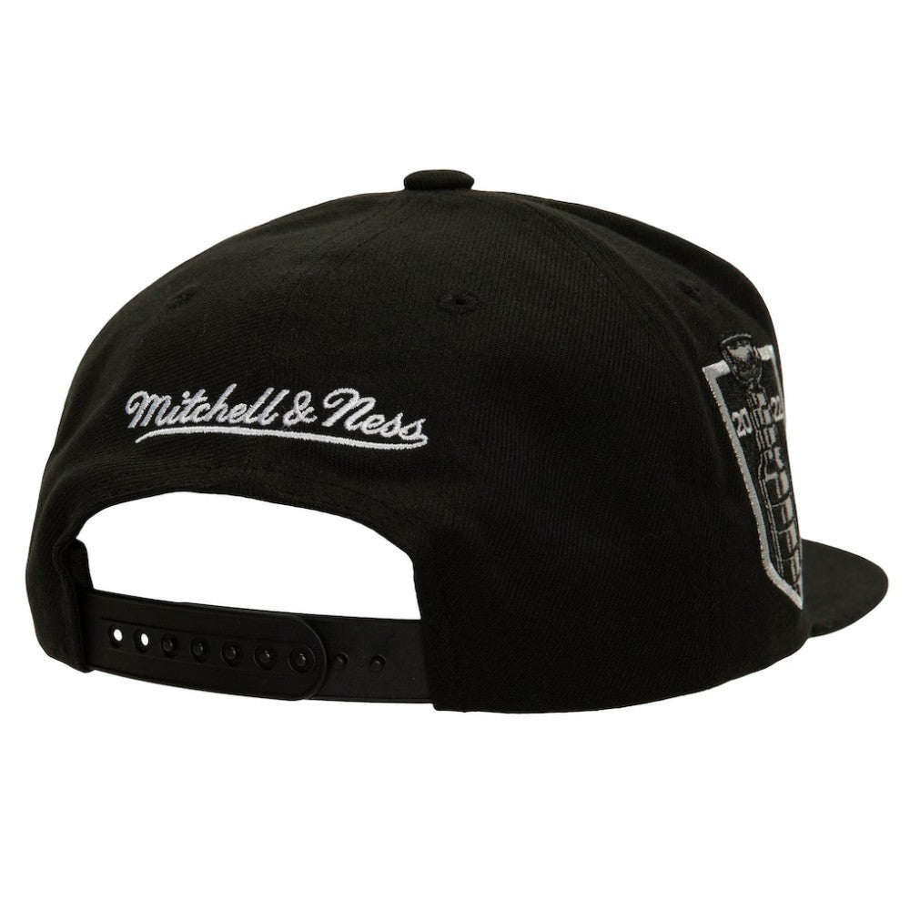 Colorado Avalanche Mitchell & Ness Core Top Spot Snapback Hat - Black Hats