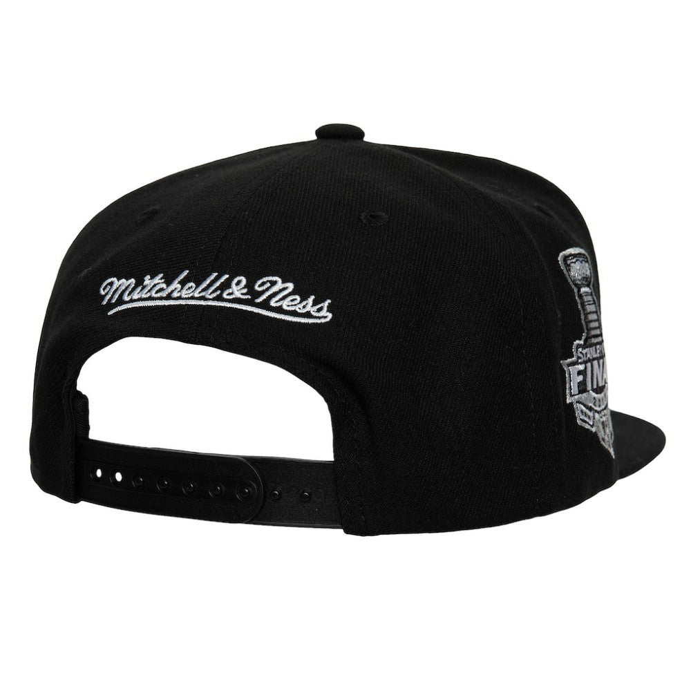 Pittsburgh Penguins Mitchell & Ness Core Top Spot Snapback Hat - Black Hats
