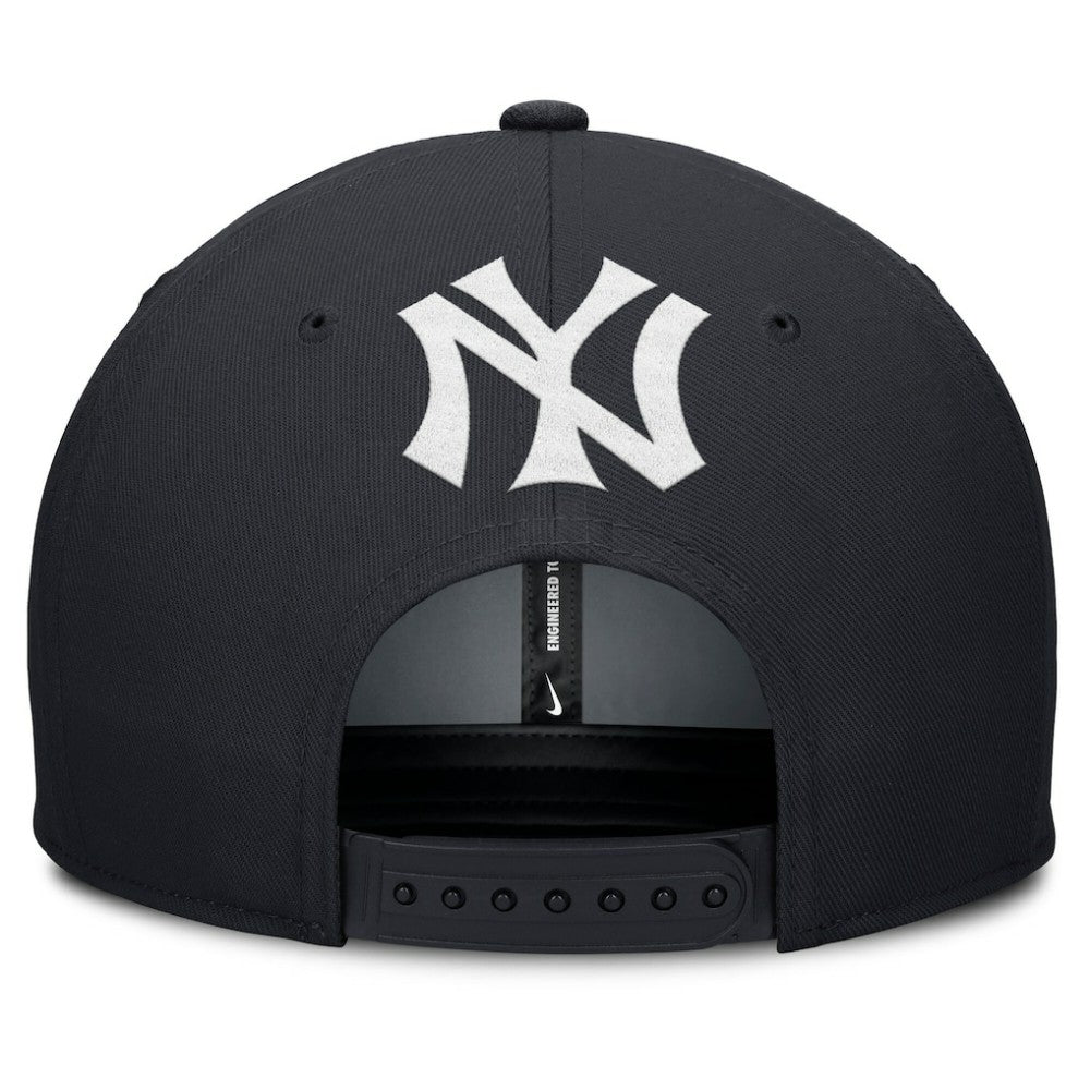 New York Yankees Pro Performance Snapback Hat Gray/Navy