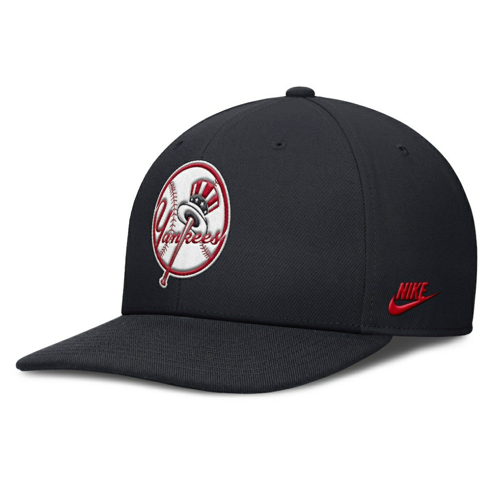 New York Yankees Pro Performance Snapback Hat Navy