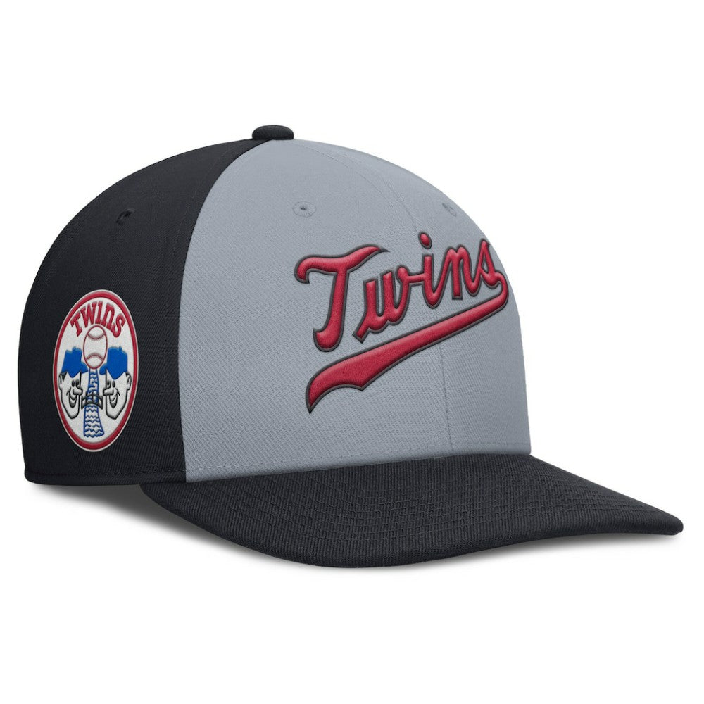 Minnesota Twins Pro Performance Snapback Hat Gray/Navy