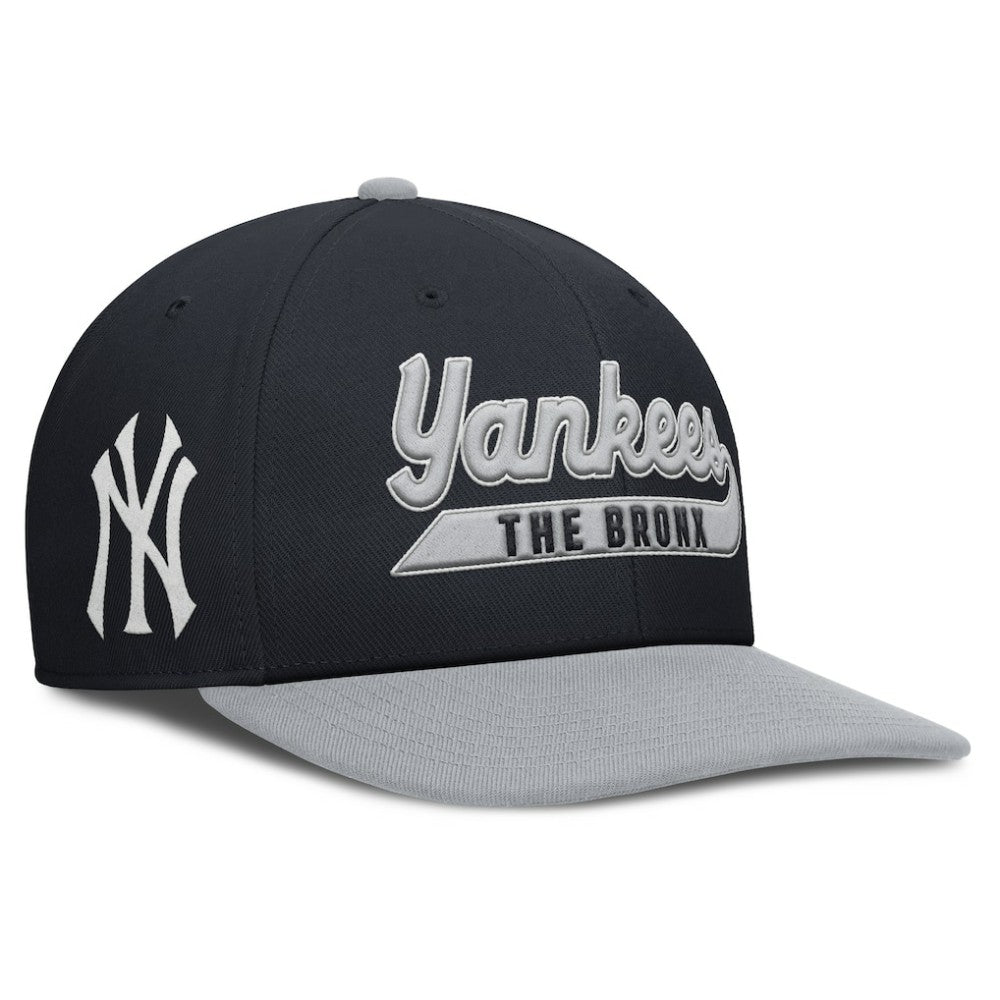 New York Yankees Pro Performance Snapback Hat Navy/Gray