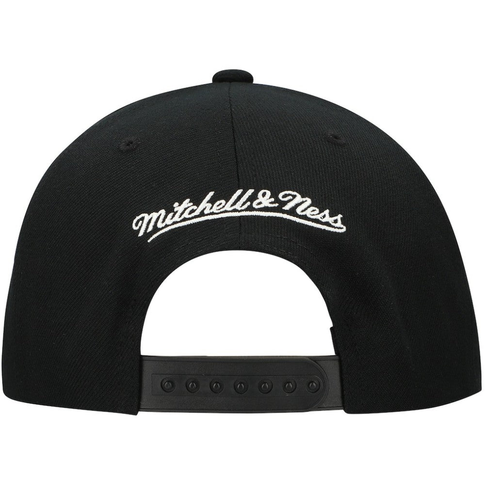 Boston Bruins Mitchell & Ness Team Snapback Hat - Black Hats