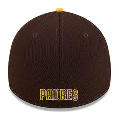 San Diego Padres 2025 MLB Clubhouse 39THIRTY Flex Hat Brown/Gold