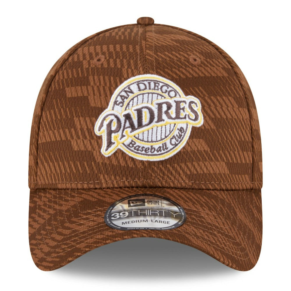 San Diego Padres 2025 MLB Clubhouse 39THIRTY Flex Hat Brown