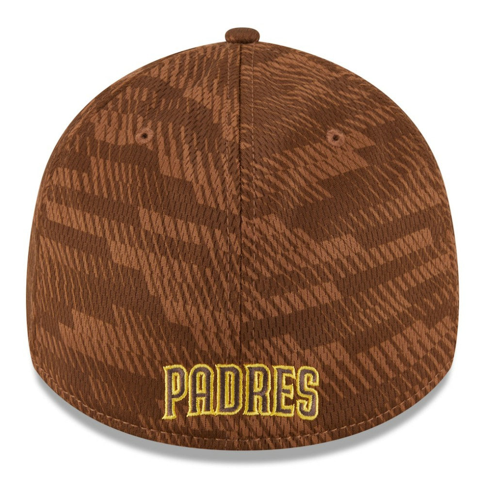 San Diego Padres 2025 MLB Clubhouse 39THIRTY Flex Hat Brown