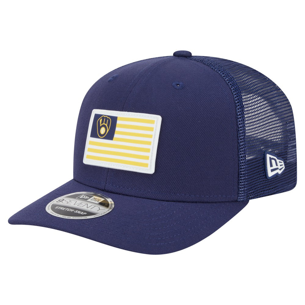 Milwaukee Brewers Flag 9SEVENTY Stretch-Snap Hat Navy