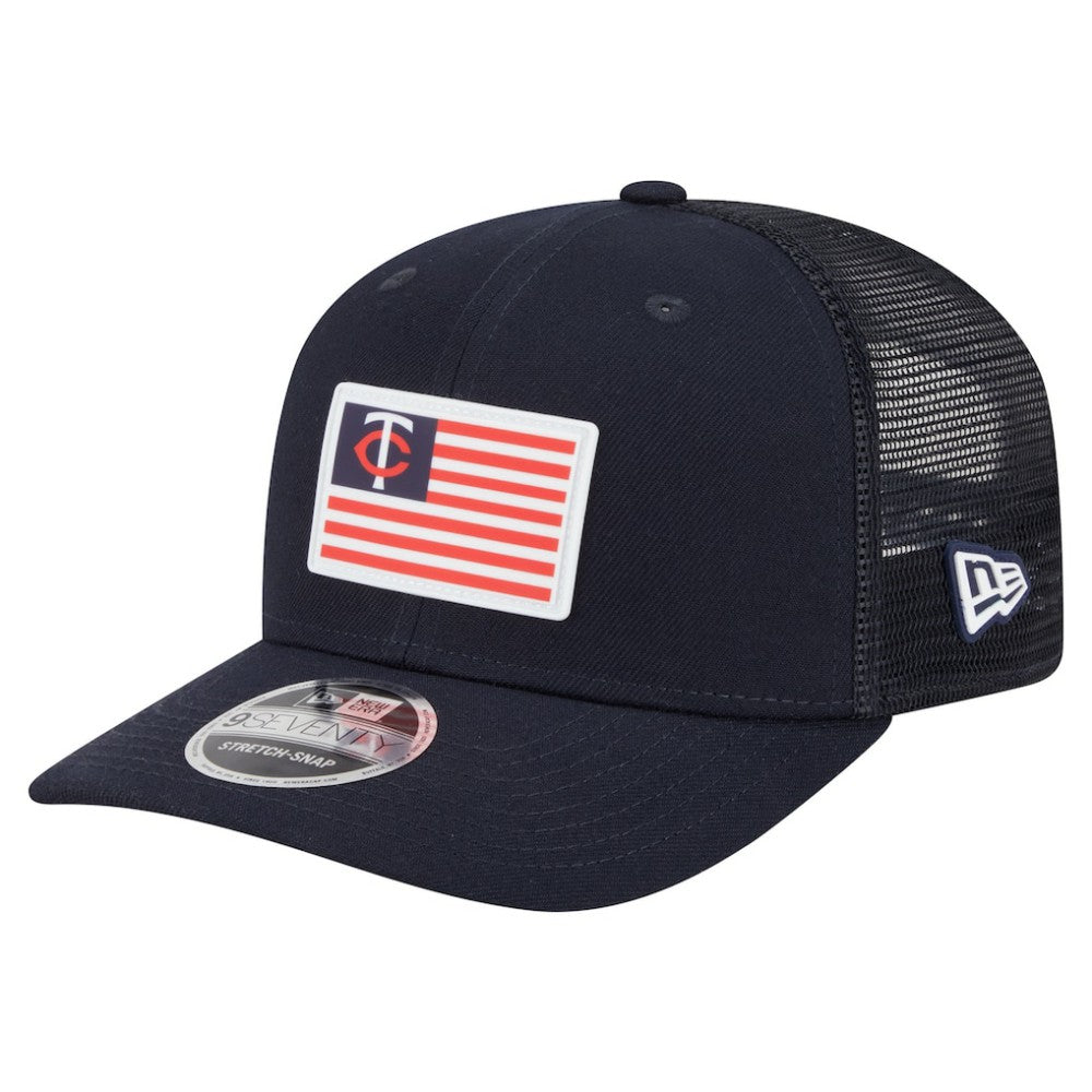 Minnesota Twins Flag 9SEVENTY Stretch-Snap Hat Navy
