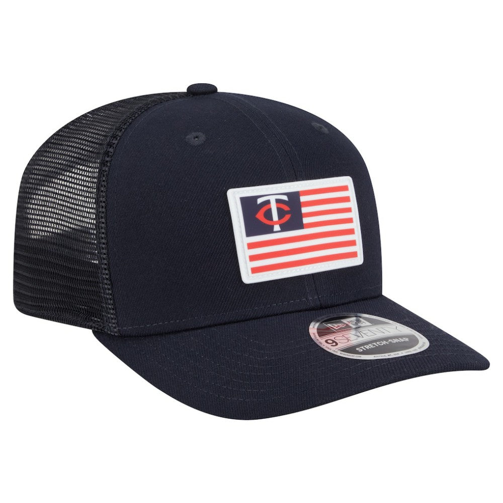 Minnesota Twins Flag 9SEVENTY Stretch-Snap Hat Navy