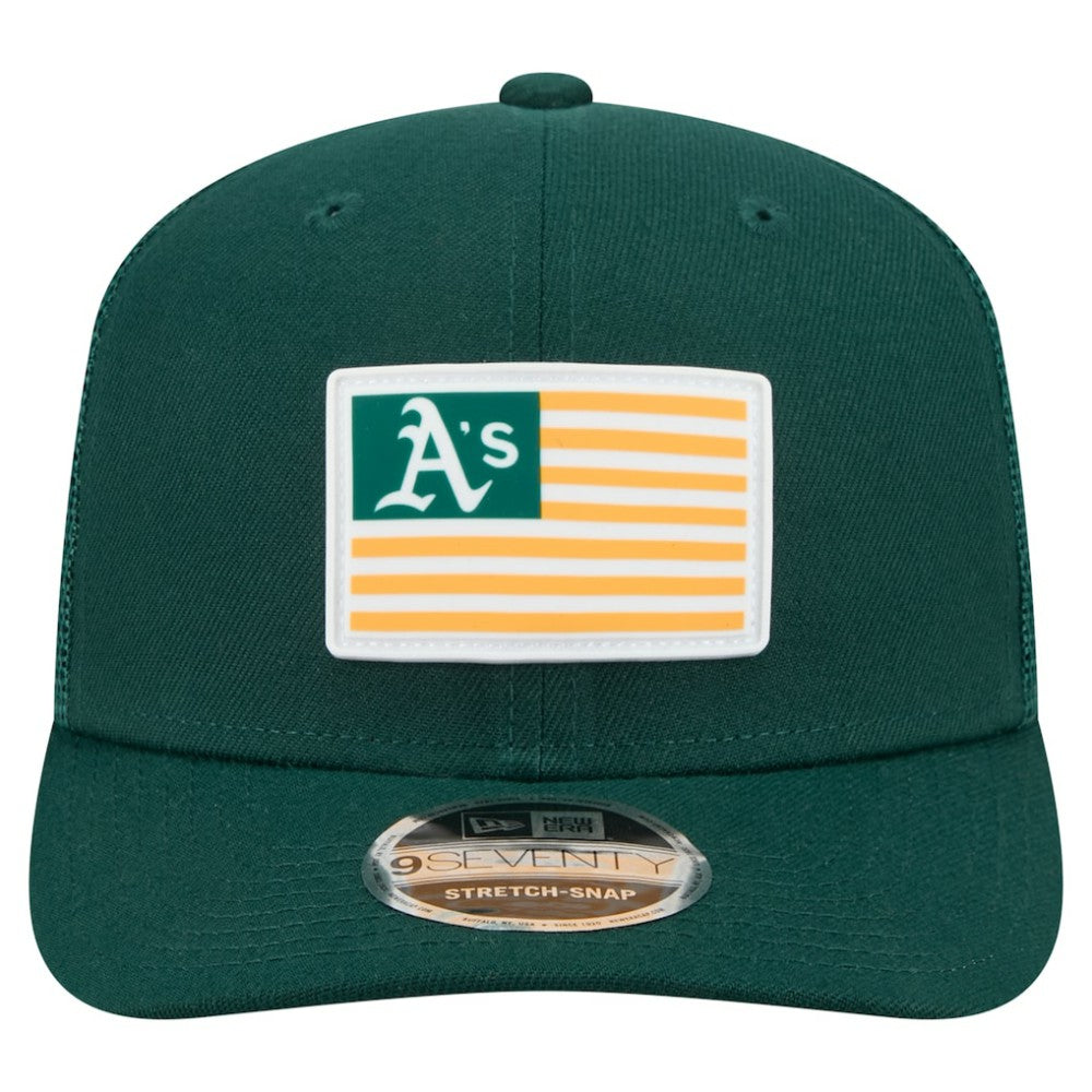 Athletics Flag 9SEVENTY Stretch-Snap Hat Green