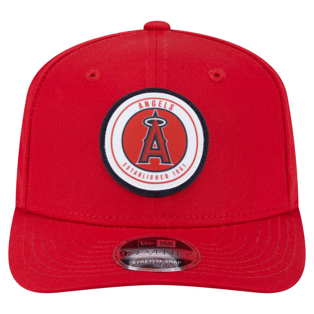 Los Angeles Angels Circle Patch 9SEVENTY Stretch-Snap Hat Red