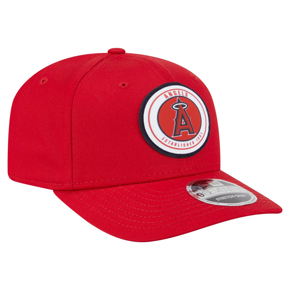 Los Angeles Angels Circle Patch 9SEVENTY Stretch-Snap Hat Red