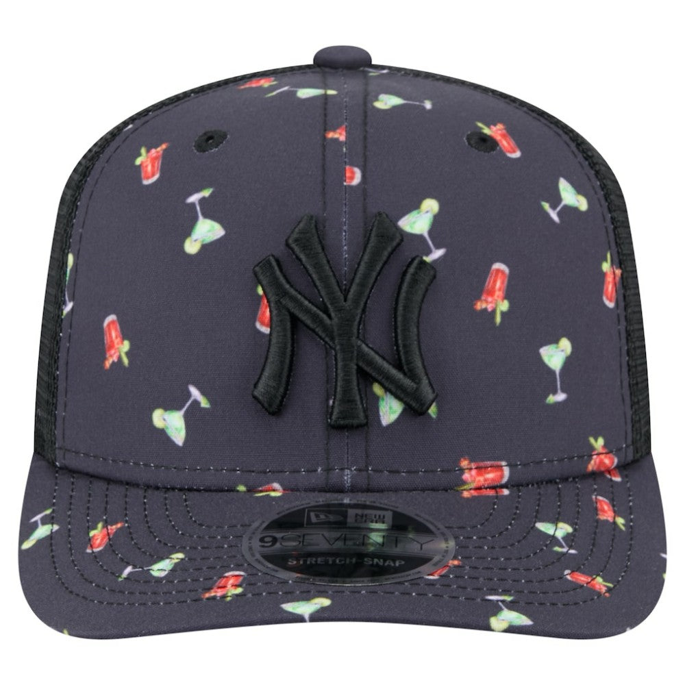 New York Yankees Adventure Drinks Pattern 9SEVENTY Stretch-Snap Hat Black