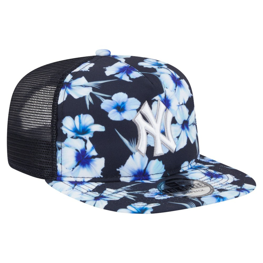 New York Yankees Adventure Pattern Golfer Trucker Snapback Hat Navy