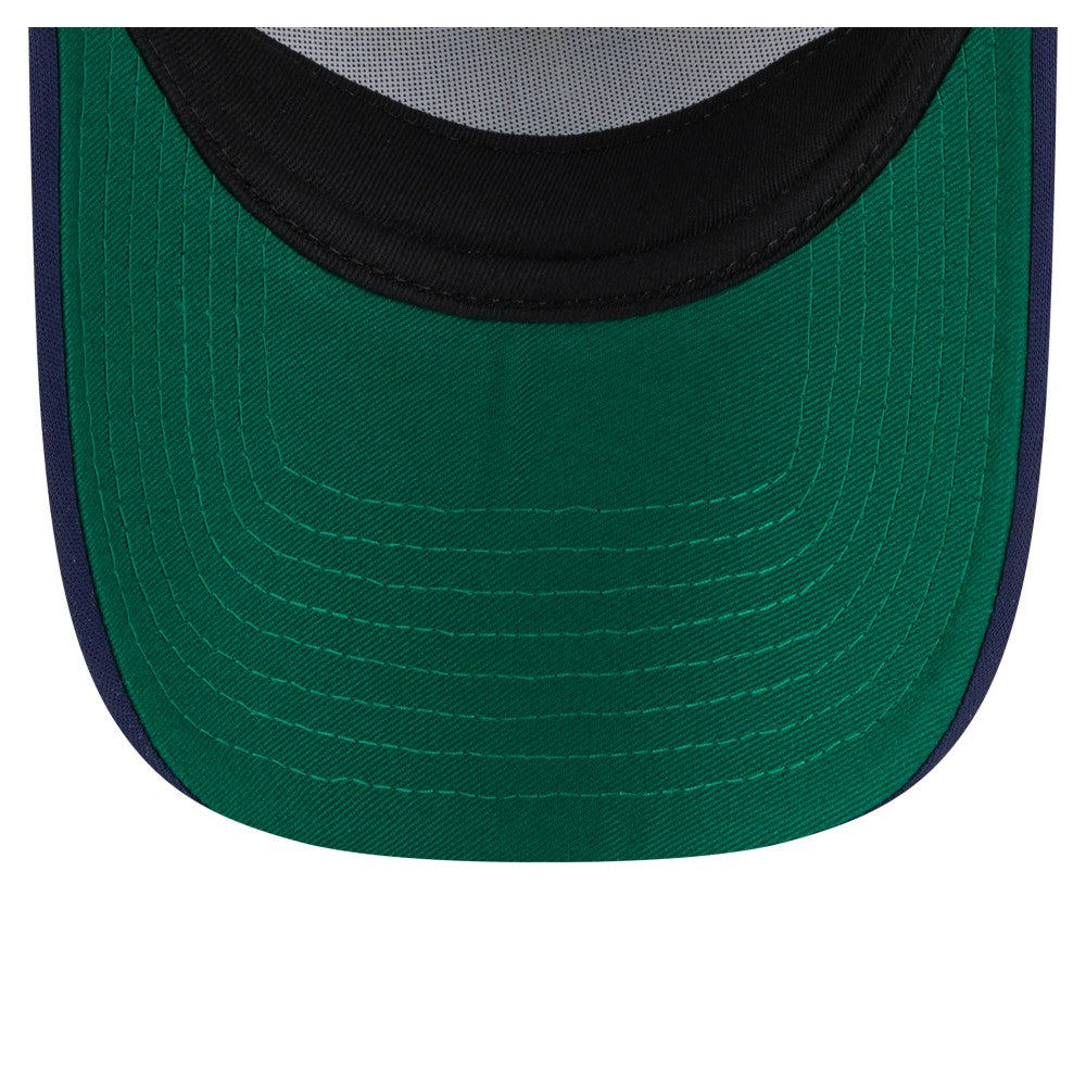 Milwaukee Brewers Distressed 9FORTY A-Frame Adjustable Trucker Hat White