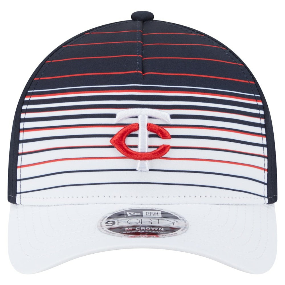 Minnesota Twins Gradient 9FORTY M-Crown Adjustable Hat Navy