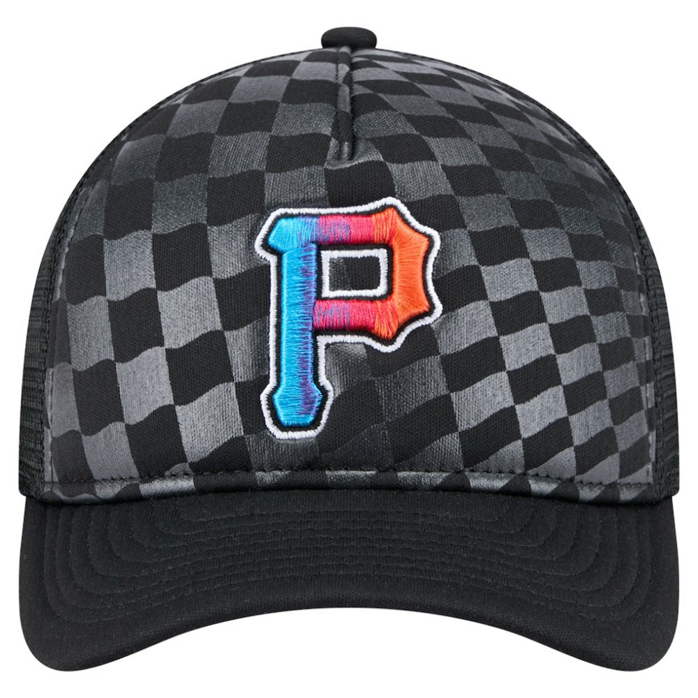Pittsburgh Pirates Gradient 9FORTY A-Frame M-Crown Trucker Adjustable Hat Black