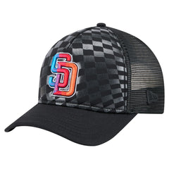 San Diego Padres Gradient 9FORTY A-Frame M-Crown Trucker Adjustable Hat Black