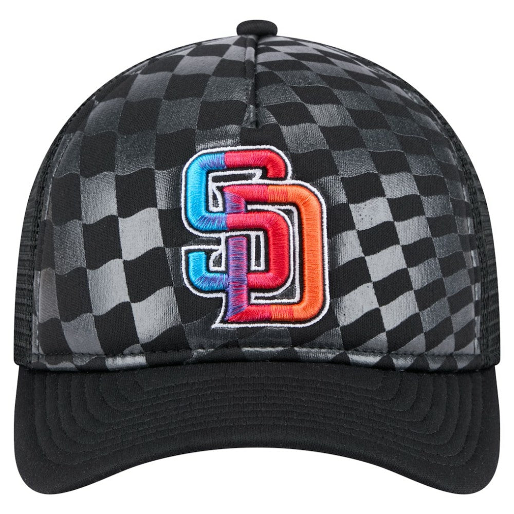 San Diego Padres Gradient 9FORTY A-Frame M-Crown Trucker Adjustable Hat Black
