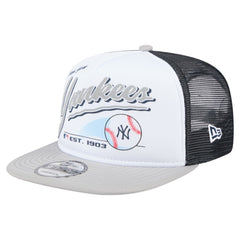 New York Yankees Retro Script Trucker 9FIFTY Snapback Hat White/Gray