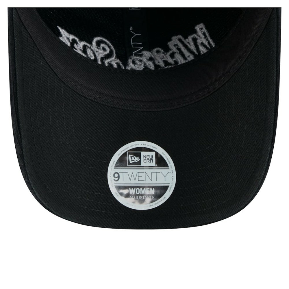 Chicago White Sox Women's Corduroy 9TWENTY Adjustable Hat Black