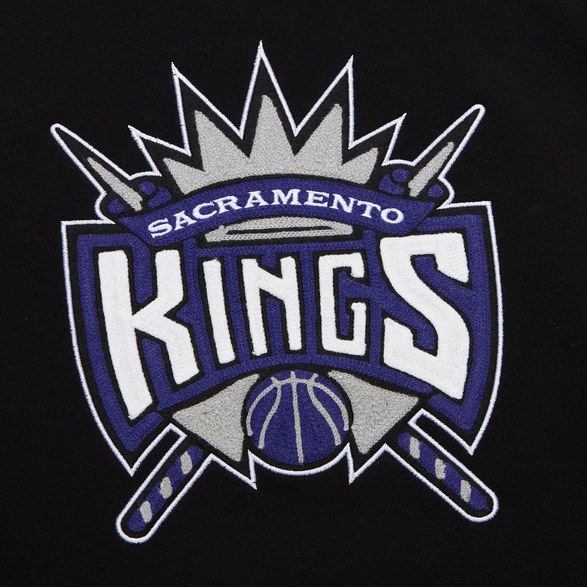 Sacramento Kings Chainstitch Applique Vintage Heavyweight Pullover Hoodie - Black discount