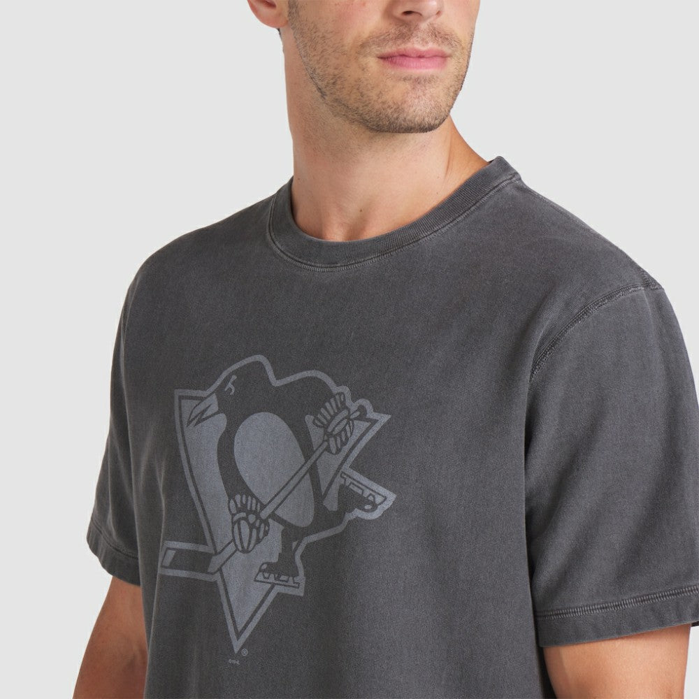 Pittsburgh Penguins Fanatics Made in Canada T-Shirt - Black T-shirts