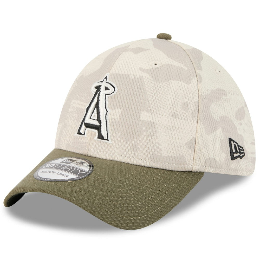 Los Angeles Angels 2025 Armed Forces Day 39THIRTY Flex Hat Light Beige/Olive