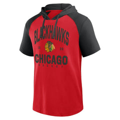 Chicago Blackhawks Logo Athletic Prime Raglan Short Sleeve Pullover Hoodie - Red Hoodies