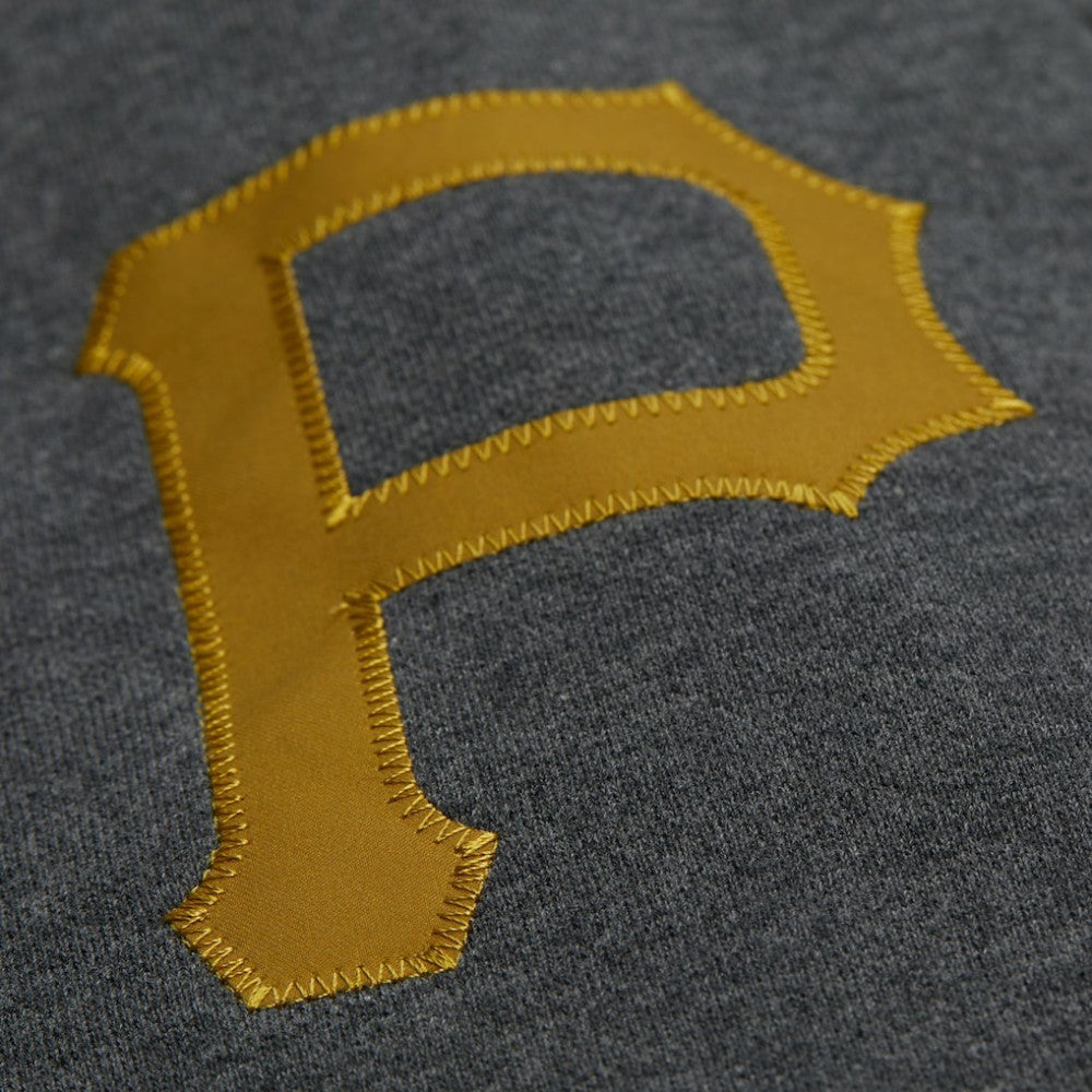 Roberto Clemente Pittsburgh Pirates Legends Collection Vintage Logo Name & Number Fleece Pullover Sweatshirt Heather Charcoal