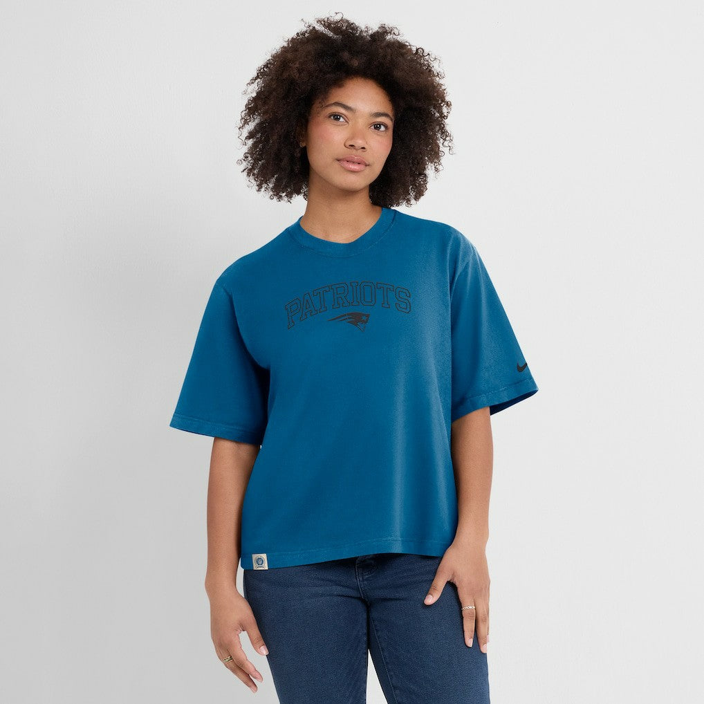 New England Patriots Women's Glory Arch Boxy T-Shirt - Blue on sale