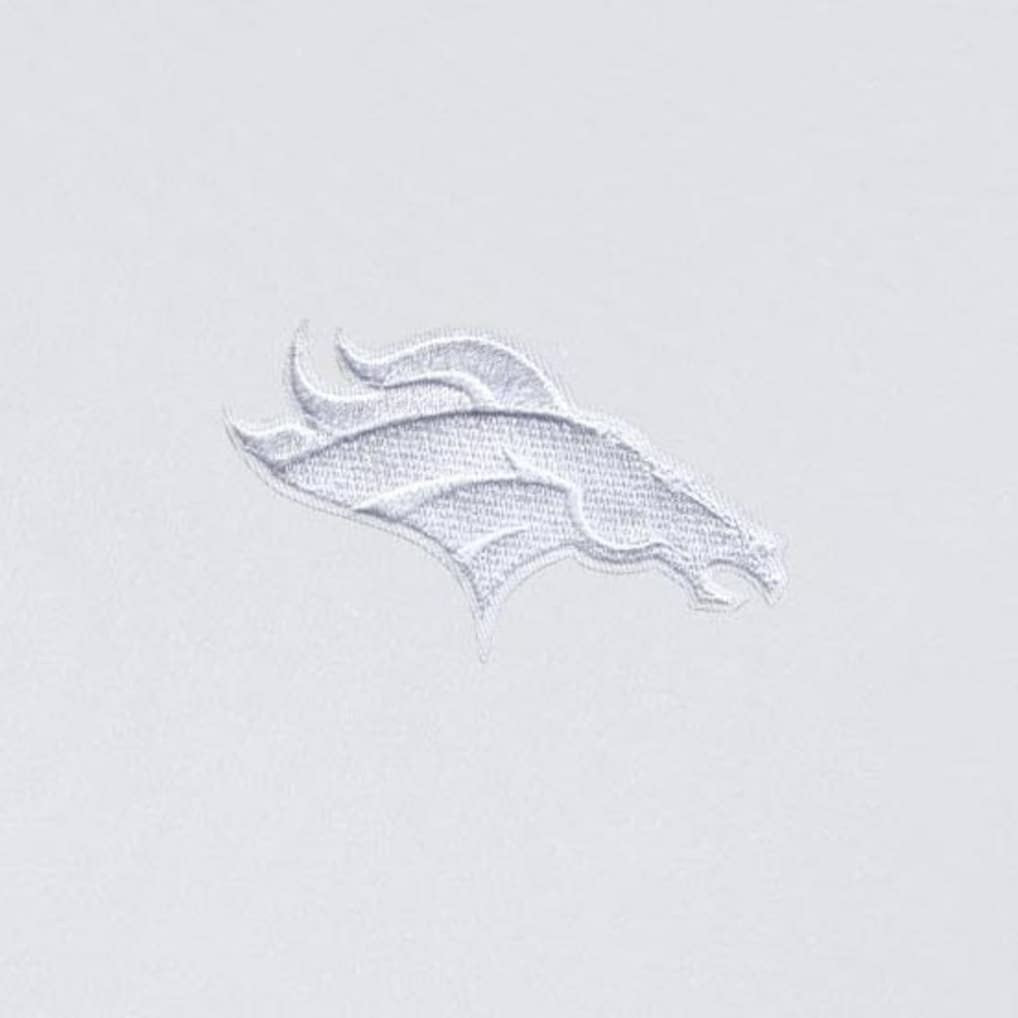Denver Broncos Antigua Intent Quarter-Zip Jacket - White on sale