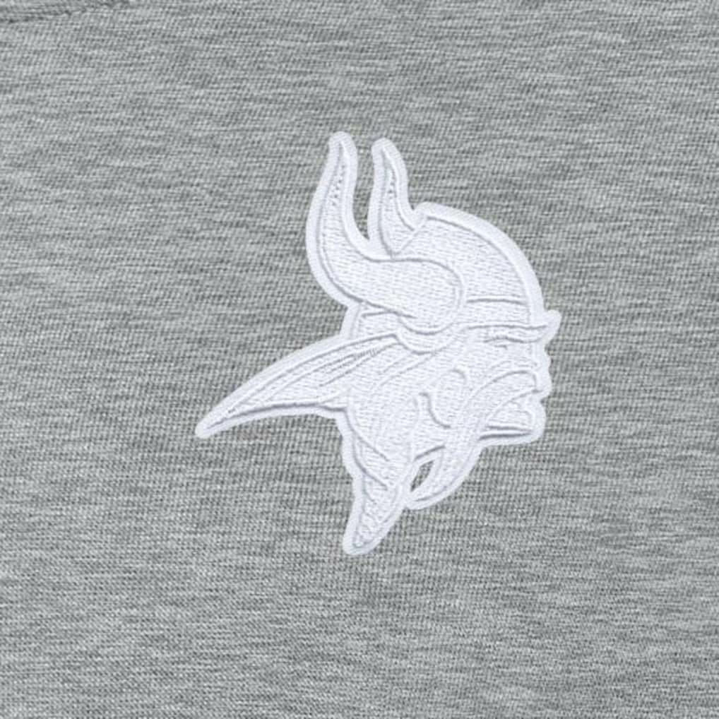 Minnesota Vikings Antigua Women's Victory Crew Pullover Sweatshirt - Heather Gray online