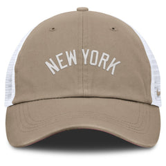 New York Yankees Unisex Mother's Day Club Trucker Adjustable Hat Khaki/White