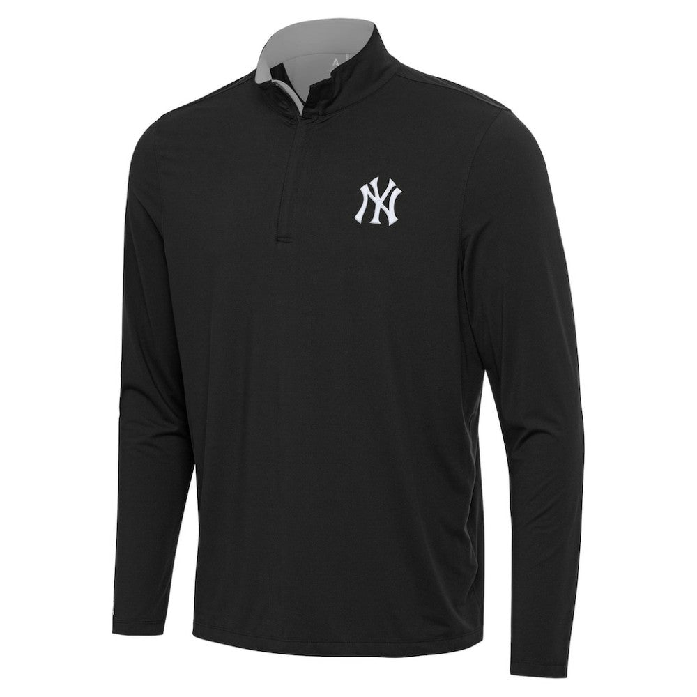 New York Yankees Antigua Content Quarter-Zip Top Black