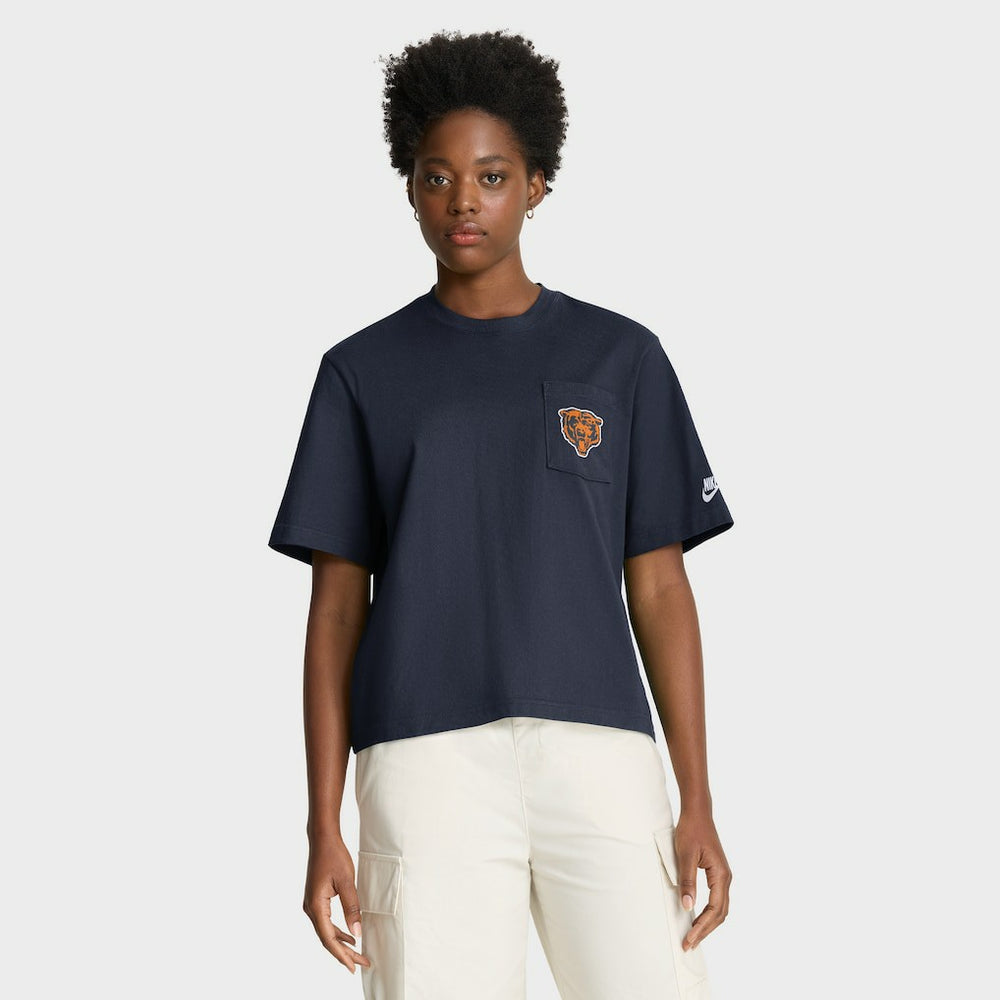 Chicago Bears Women's Rewind Pocket Boxy T-Shirt - Navy online