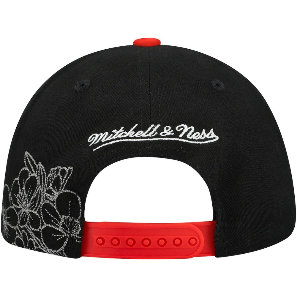 Chicago Blackhawks Mitchell & Ness May Flowers Pro Crown Adjustable Hat - Black/Red Hats