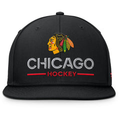 Chicago Blackhawks Fanatics Authentic Pro Rink Lockup Snapback Hat - Black Hats