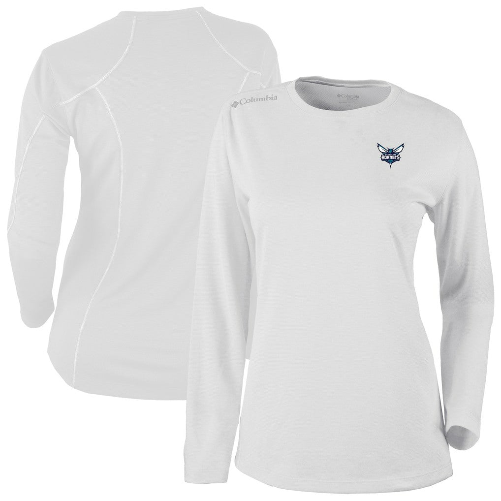 Charlotte Hornets Women's Omni-Wick Shotgun Pullover Top - White sale