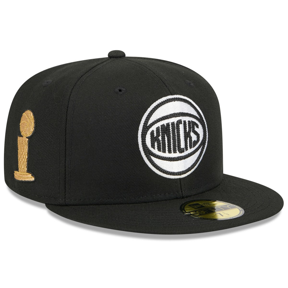 New York Knicks x Alpha Industries 59FIFTY Fitted Hat - Black on sale