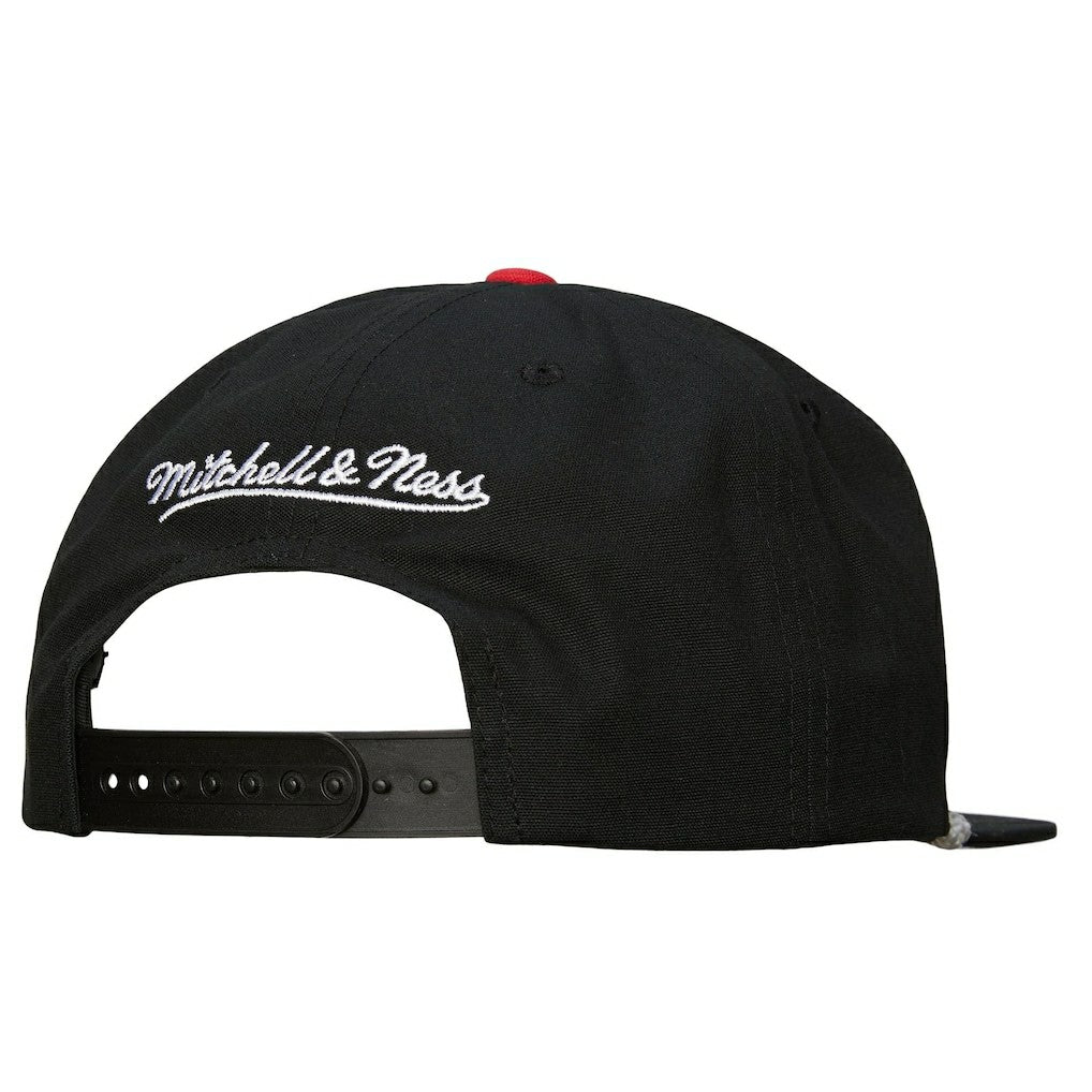Philadelphia 76ers Ascend Deadstock Snapback Hat - Black shop