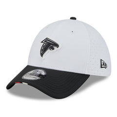 Atlanta Falcons New Era 2025 NFL Training Camp 39THIRTY Flex Hat - White/Black outlet