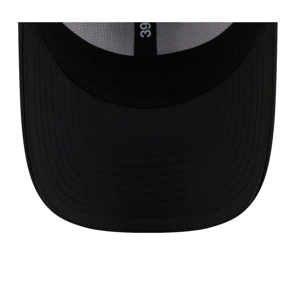 Atlanta Falcons New Era 2025 NFL Training Camp 39THIRTY Flex Hat - White/Black outlet