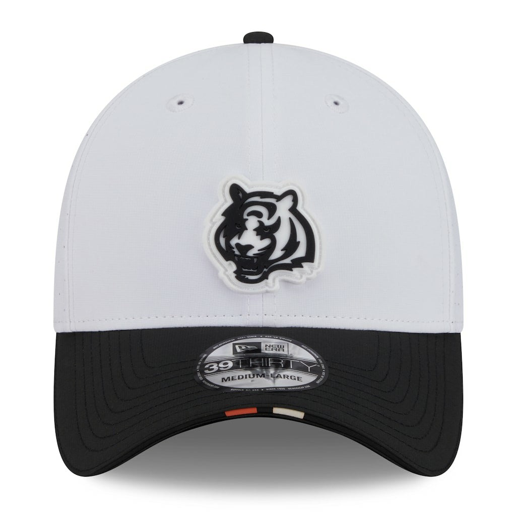 Cincinnati Bengals New Era 2025 NFL Training Camp 39THIRTY Flex Hat - White/Black online