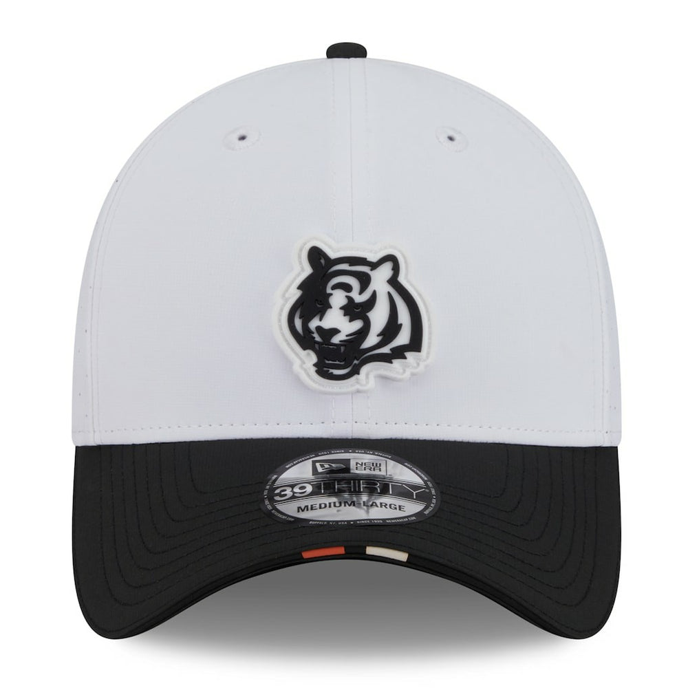 Cincinnati Bengals New Era 2025 NFL Training Camp 39THIRTY Flex Hat - White/Black online