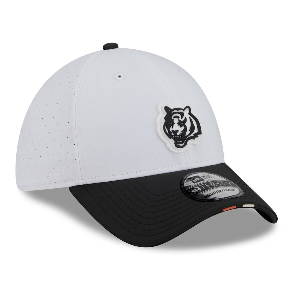Cincinnati Bengals New Era 2025 NFL Training Camp 39THIRTY Flex Hat - White/Black online