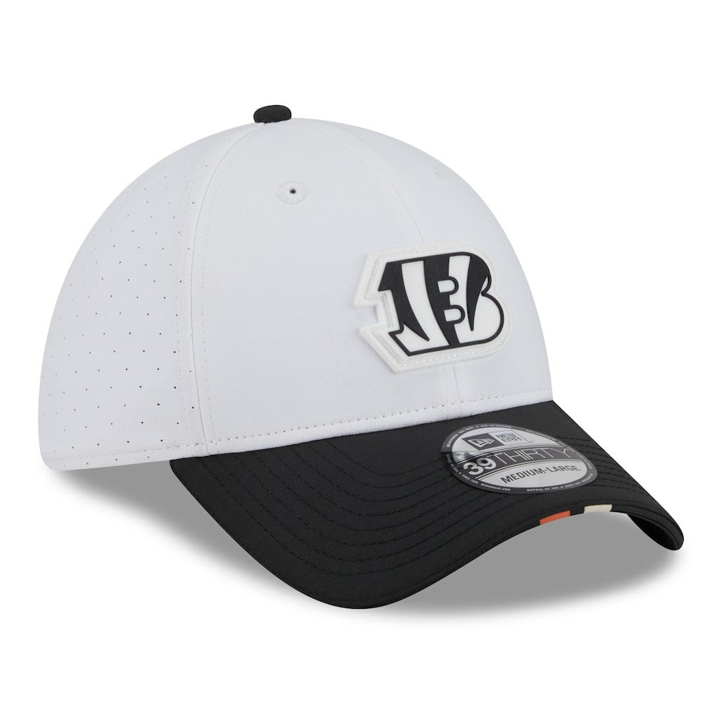 Cincinnati Bengals New Era 2025 NFL Training Camp 39THIRTY Flex Hat - White/Black cheap
