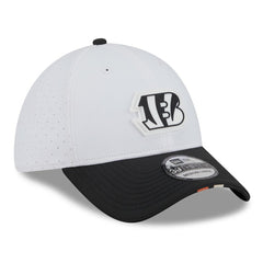 Cincinnati Bengals New Era 2025 NFL Training Camp 39THIRTY Flex Hat - White/Black cheap